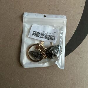 Gold Keyring with Black Textured Heart Charms